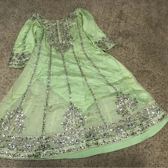 Punjabi frock suit with salwar - Picture 2 of 8